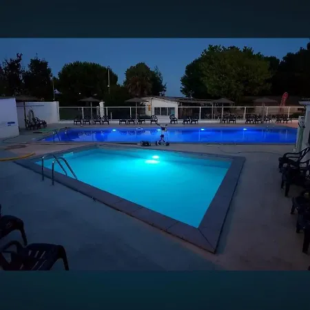 Mobil-home 4-6 Personnes Campsite