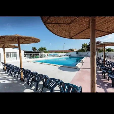 Campsite Mobil-home 4-6 Personnes *